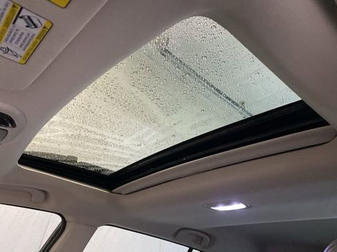 Certified 2025 Subaru Outback Limited image 12