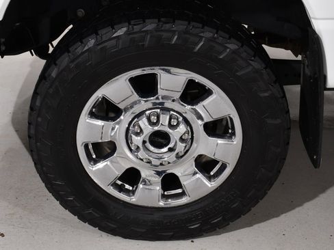 Used 2023 Ford F250 Lariat w/ Chrome Package image 23