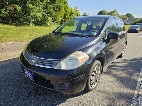 Used 2009 Nissan Versa 1.8 S w/ PWR Pkg FWD image 3