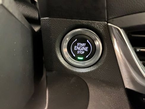 Certified 2025 Buick Encore GX Avenir w/ Avenir Technology Package AWD/4WD image 24