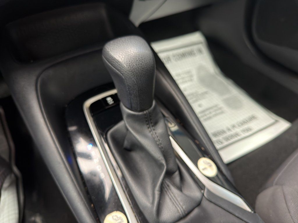 Used 2024 Toyota Corolla LE FWD image 13