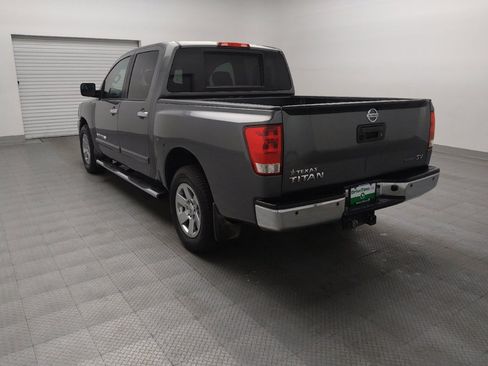Used 2014 Nissan Titan SV RWD image 5