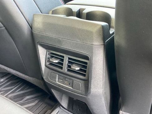 Used 2025 GMC Canyon AT4 w/ AT4X Package image 18