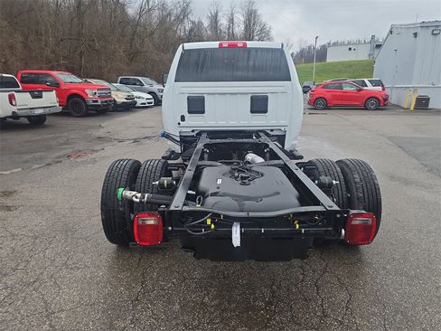 New 2026 RAM 3500 Tradesman image 5