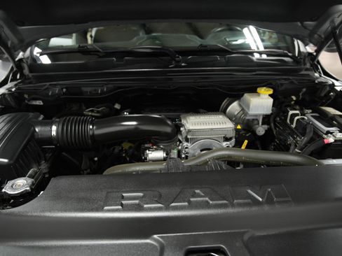 Used 2024 RAM 1500 Limited AWD/4WD image 18