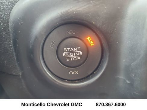 Used 2022 Jeep Wrangler Unlimited Sport AWD/4WD image 17