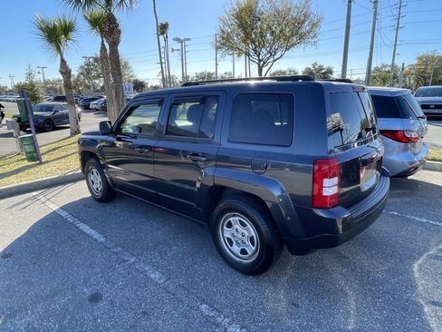 Used 2015 Jeep Patriot Sport w/ Power Value Group image 9