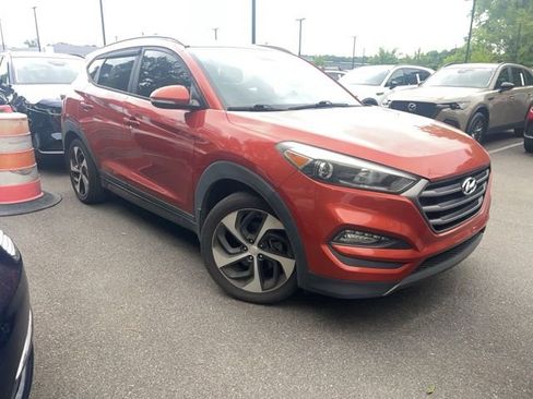 Used 2016 Hyundai Tucson Sport AWD/4WD image 6