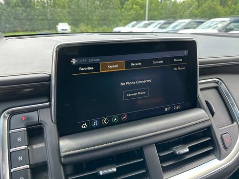 Used 2021 GMC Yukon XL AT4 w/ AT4 Premium Plus Package AWD/4WD image 60