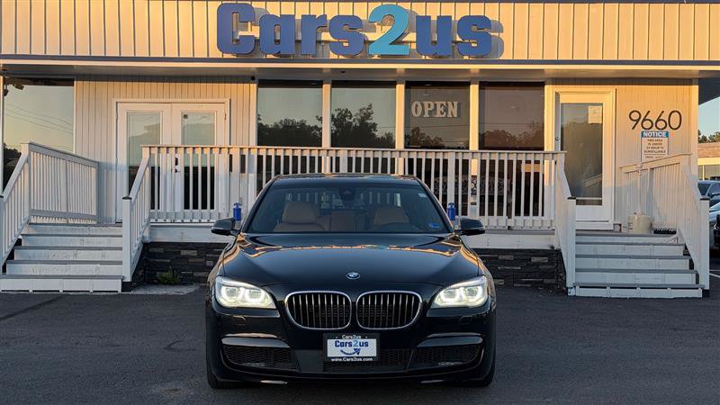 Used 2015 BMW 750i xDrive AWD/4WD image 10