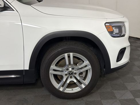 Used 2022 Mercedes-Benz GLB 250 4MATIC image 13