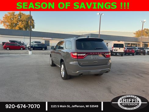 Used 2023 Dodge Durango GT image 13