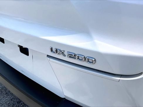 Used 2019 Lexus UX 200 w/ Accessory Package 2 FWD image 10
