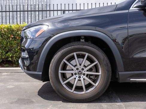 Used 2024 Mercedes-Benz GLE 350 4MATIC image 9
