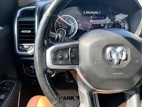 Used 2019 RAM 1500 Laramie AWD/4WD image 19