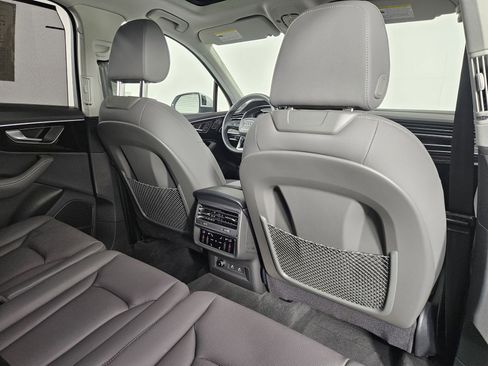 Certified 2025 Audi Q7 3.0T Premium Plus w/ Premium Plus Package AWD/4WD image 47