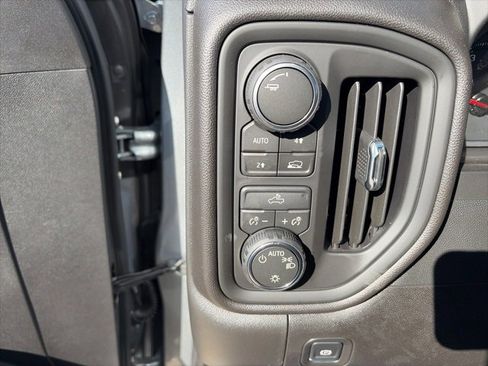 New 2026 Chevrolet Silverado 1500 W/T w/ WT Value Package image 19