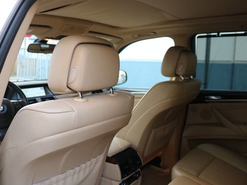 Used 2013 BMW X5 xDrive35i w/ Convenience Pkg image 15