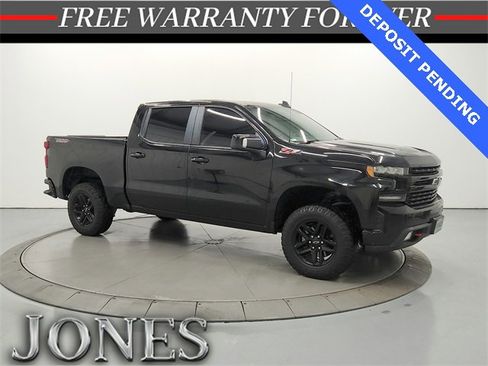 Used 2020 Chevrolet Silverado 1500 LT Trail Boss image 1