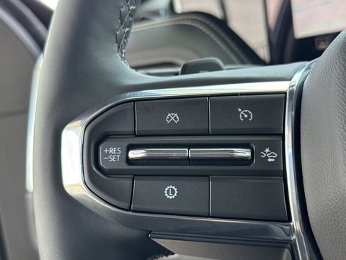 New 2026 GMC Yukon Elevation AWD/4WD image 19