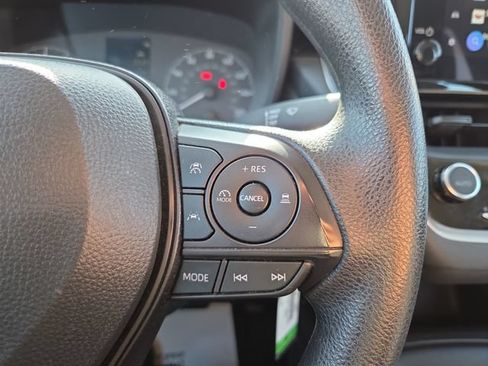 Used 2024 Toyota Corolla LE FWD image 20