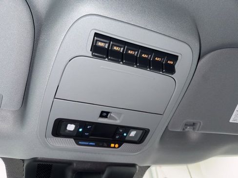 New 2026 Ford F350 XLT w/ FX4 Off-Road Package image 32