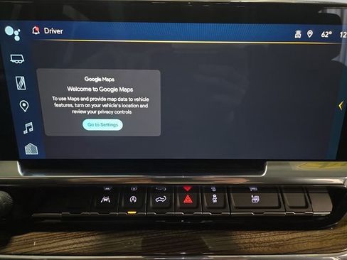 Used 2024 Chevrolet Silverado 1500 LT image 25