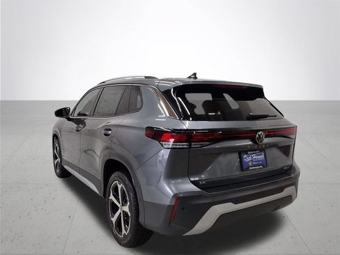 New 2026 Volkswagen Tiguan SE AWD/4WD image 10