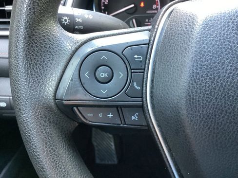 Used 2018 Toyota Camry LE w/ Convenience Package FWD image 41