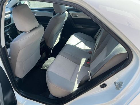 Used 2015 Toyota Corolla LE FWD image 24