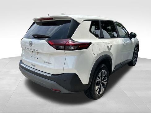 Used 2023 Nissan Rogue SV AWD/4WD image 5