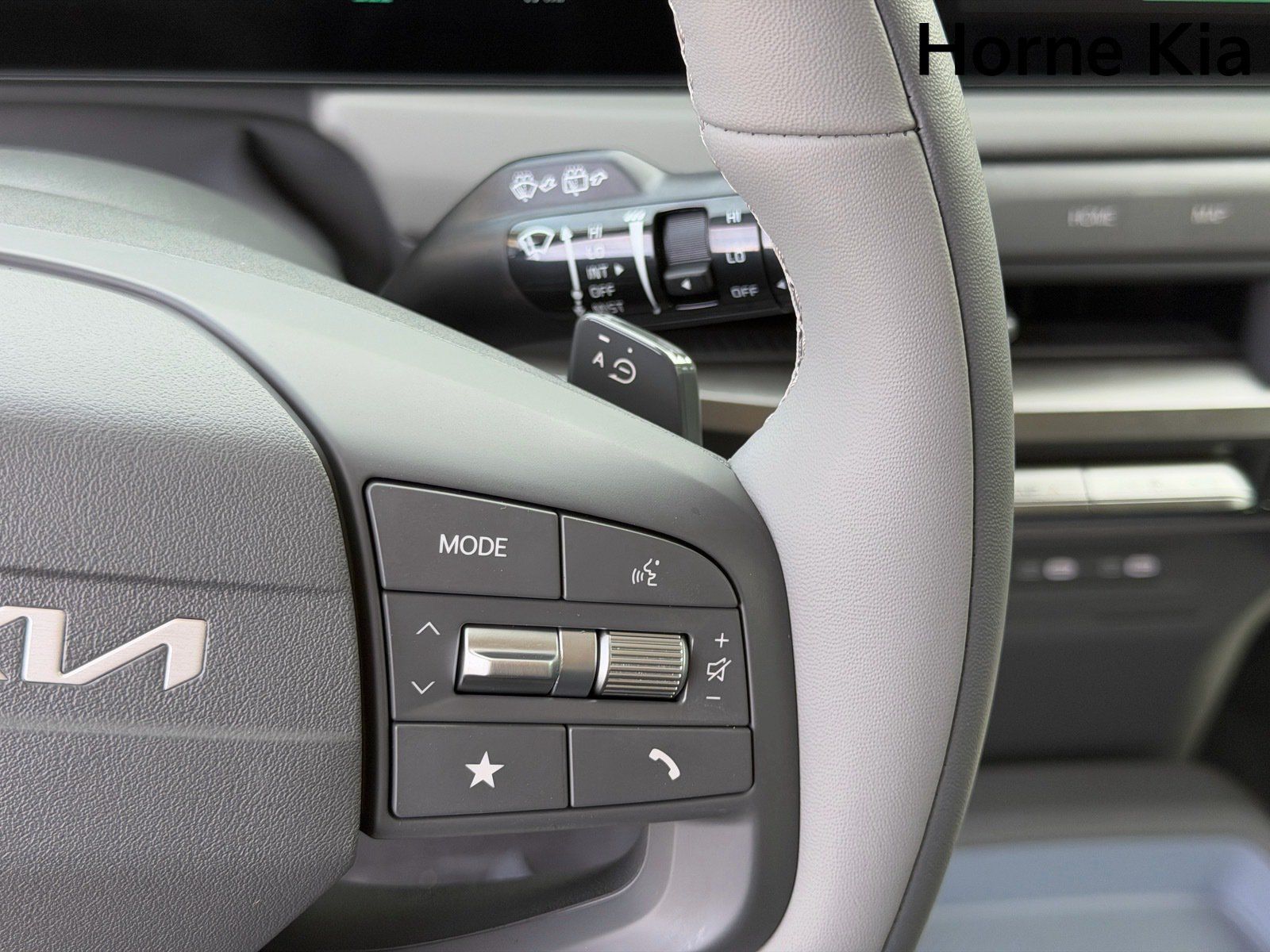 New 2027 Kia EV3 Wind FWD image 13