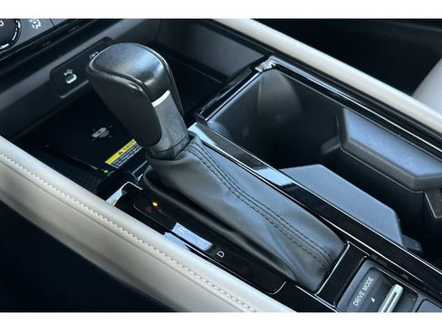 Used 2023 Honda Accord Touring image 33