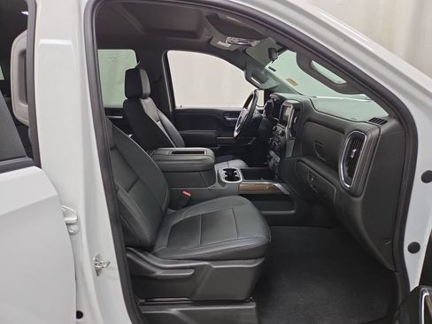 Used 2021 Chevrolet Silverado 1500 LT Trail Boss w/ Convenience Package II AWD/4WD image 11