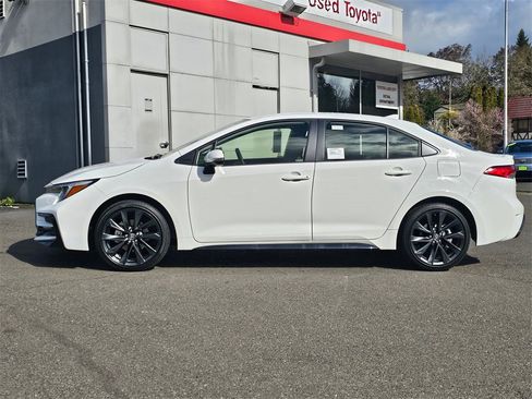New 2026 Toyota Corolla SE image 4