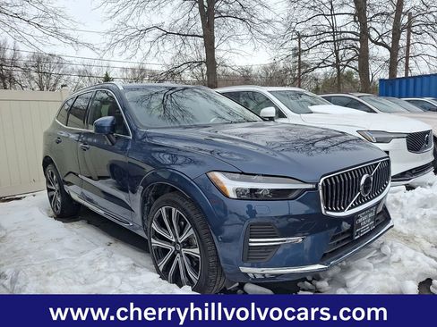 Certified 2023 Volvo XC60 B5 Ultimate image 3