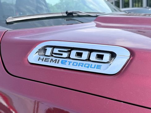 Used 2023 RAM 1500 Limited AWD/4WD image 9