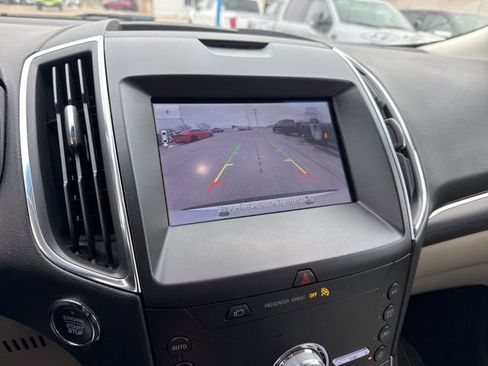 Used 2020 Ford Edge Titanium w/ Equipment Group 301A image 19