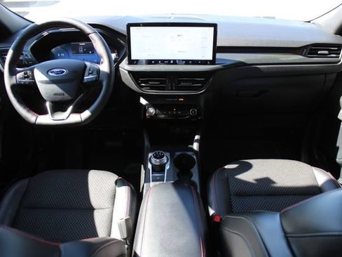 Used 2025 Ford Escape ST-Line Select w/ Tech Pack #2 AWD/4WD image 14