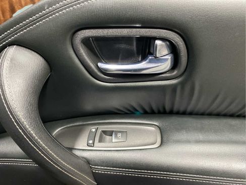 Used 2020 Nissan Armada SL w/ Premium Package image 32