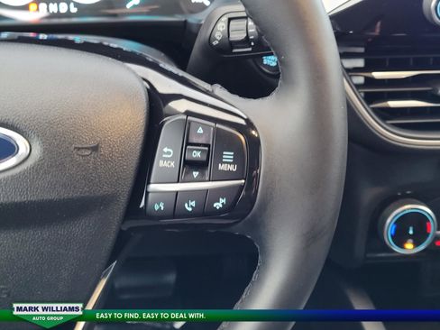 Used 2022 Ford Escape SE w/ SE Sport Appearance Package image 13