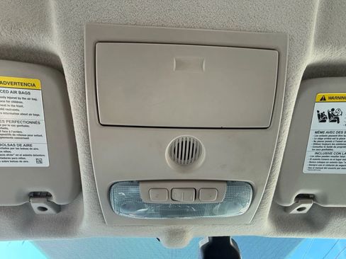 Used 2015 Ford Fiesta SE image 38