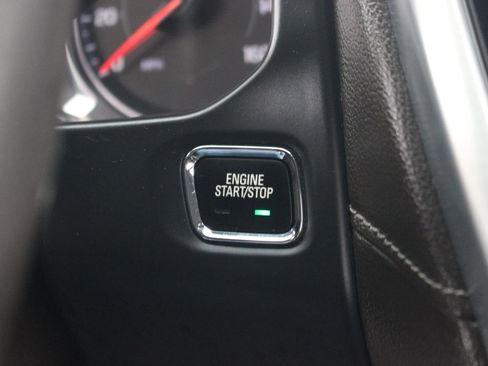 Used 2023 GMC Acadia SLT FWD image 31