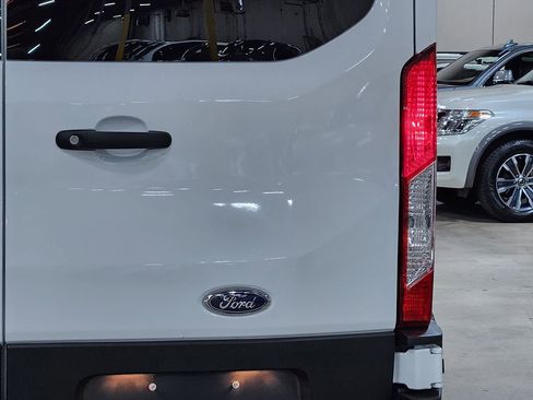 Used 2024 Ford Transit 350 XL image 23