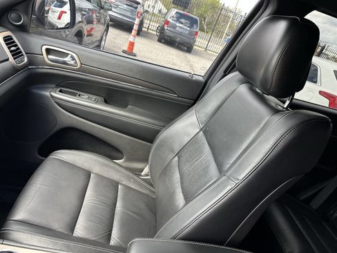 Used 2015 Jeep Grand Cherokee Limited AWD/4WD image 28