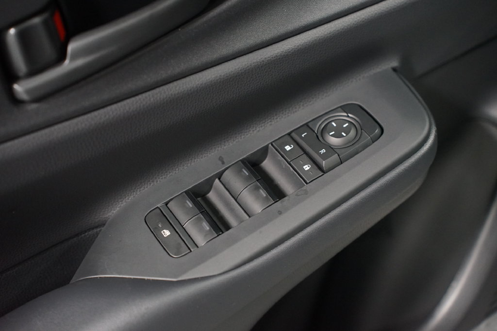 New 2027 Toyota Prius Plug-In Hybrid FWD image 29