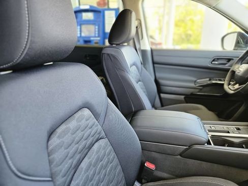 New 2026 Nissan Pathfinder SV w/ Cargo Package FWD image 13