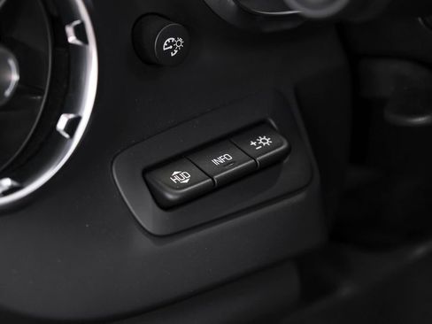 Used 2022 Chevrolet Camaro SS RWD image 29