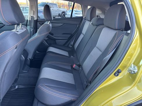 Used 2022 Subaru Crosstrek 2.0i Premium image 6