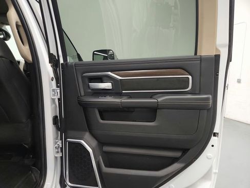 Used 2022 RAM 2500 Laramie AWD/4WD image 48